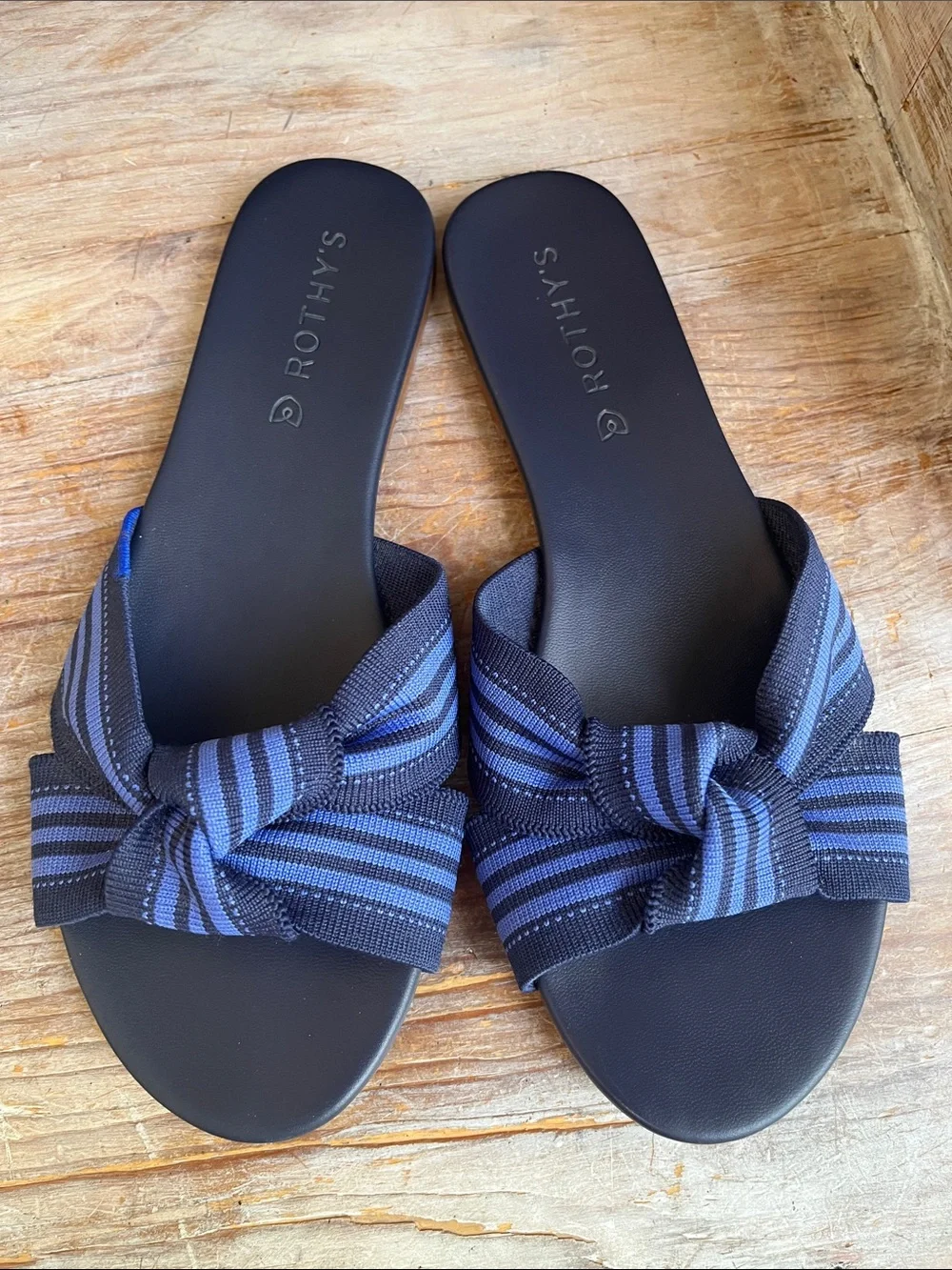 💙 Rothy's The Knot Slide Sandals Size 7 Cobalt Blue Stripe Summer